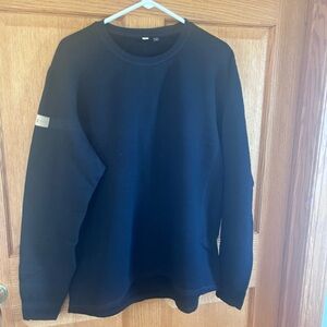 Justin Charles black 100% fine Merino wool sweatshirt